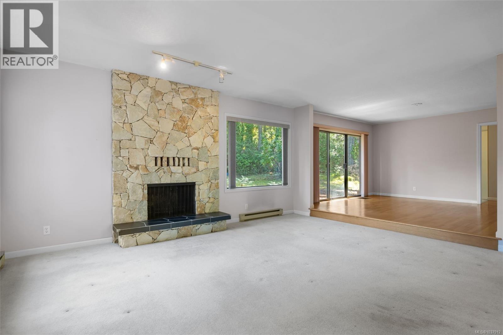  4489 Cottontree Lane, Saanich