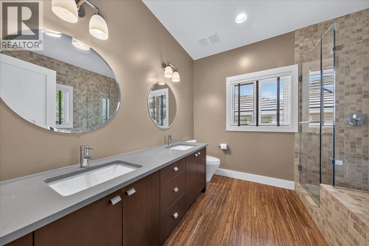 5210 Riverside Drive - 28