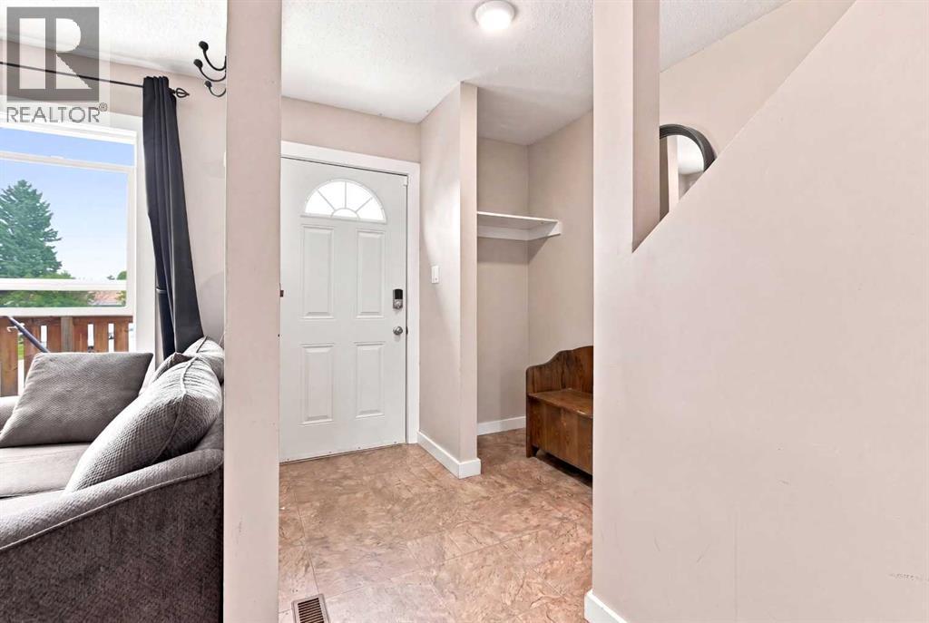 5753 53 Street Close - 5