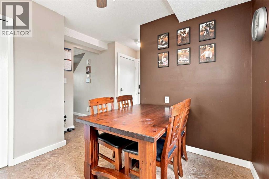 5753 53 Street Close - 12