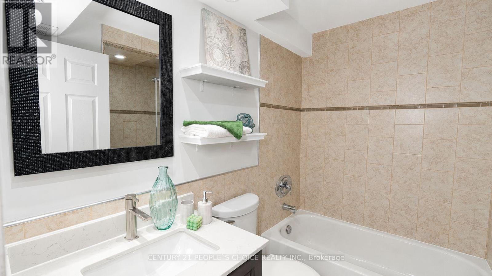 #302 30 MALTA AVENUE - 12