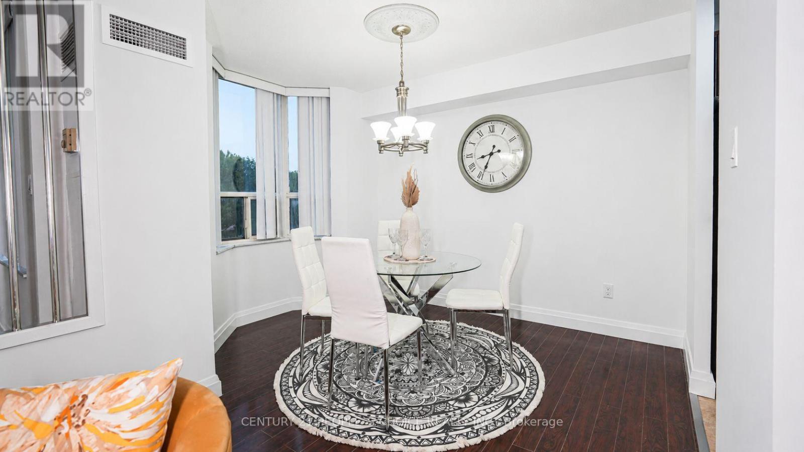 #302 30 MALTA AVENUE - 2