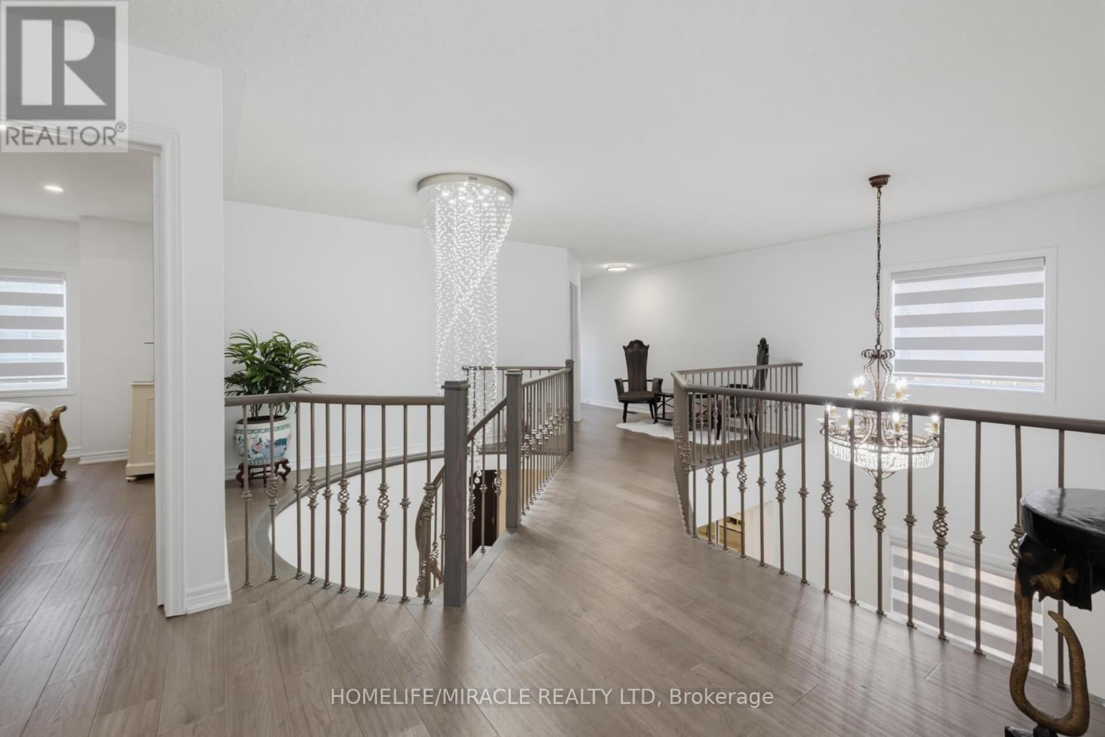 7350 GLAMORGAN WAY - 21