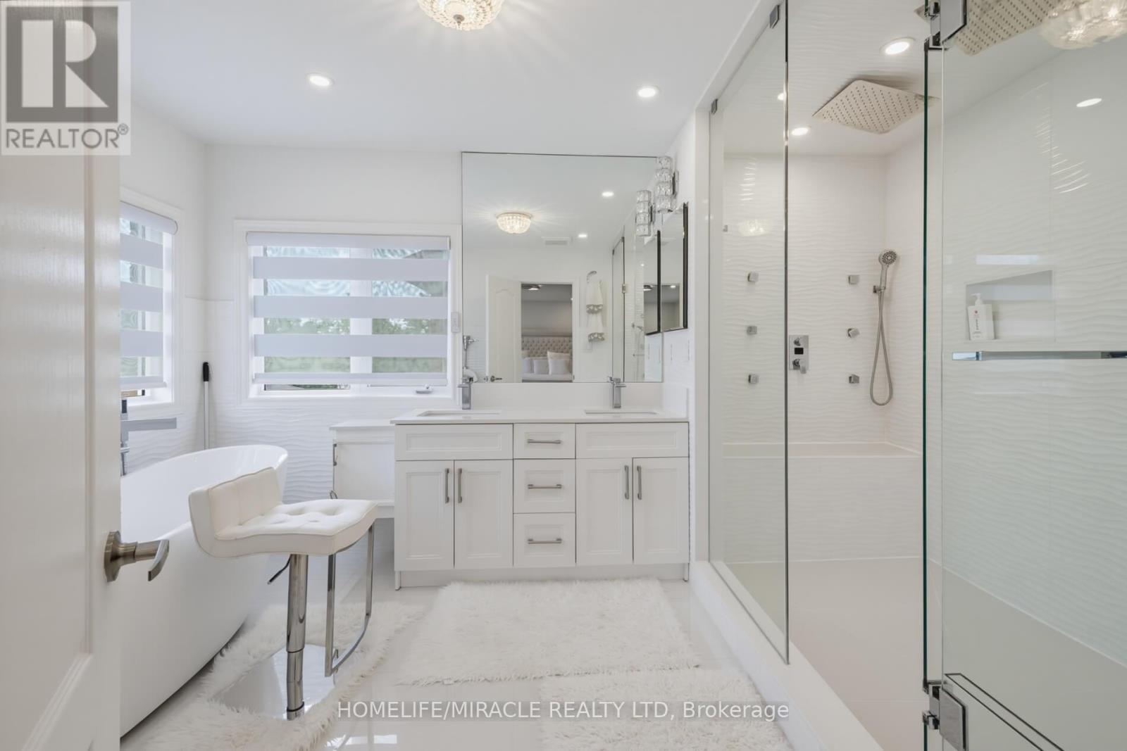7350 GLAMORGAN WAY - 26