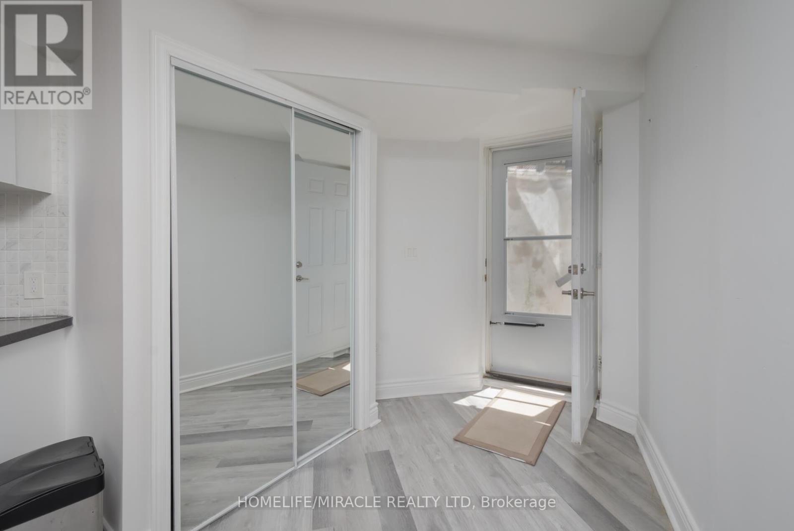 7350 GLAMORGAN WAY - 39