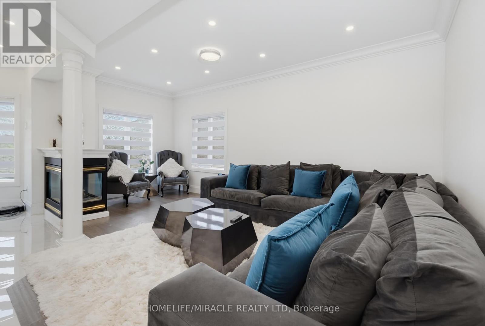 7350 GLAMORGAN WAY - 9