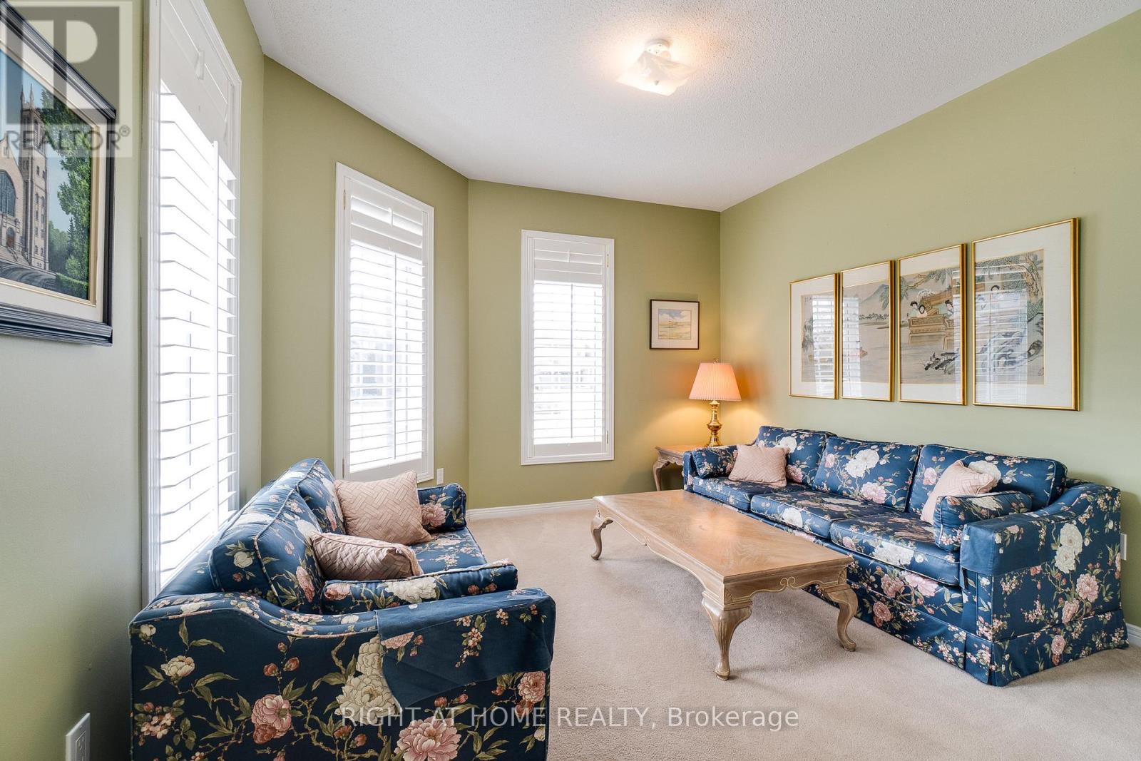 #15 4280 TAYWOOD DRIVE - 22