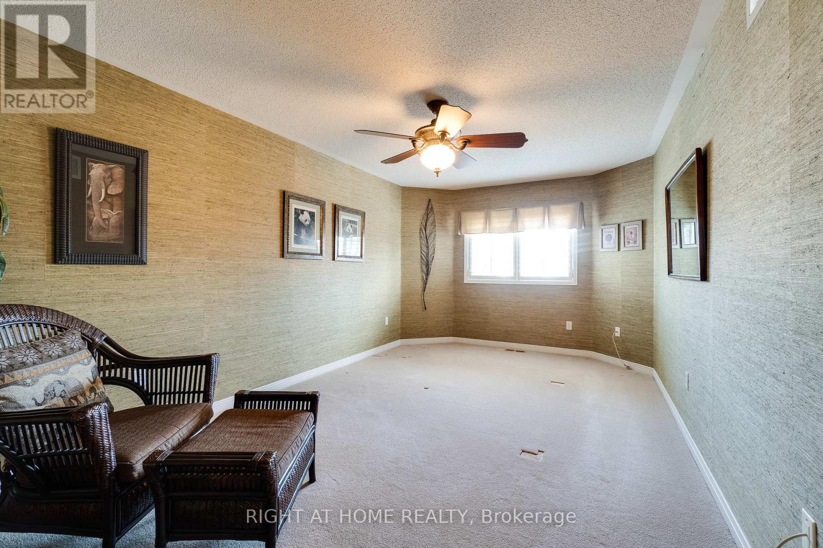 #15 4280 TAYWOOD DRIVE - 28