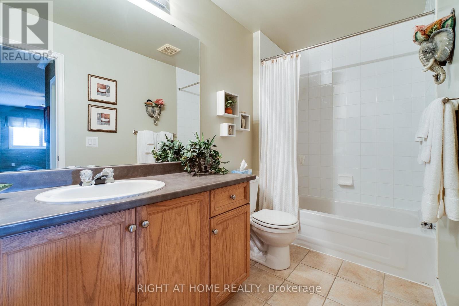 #15 4280 TAYWOOD DRIVE - 30