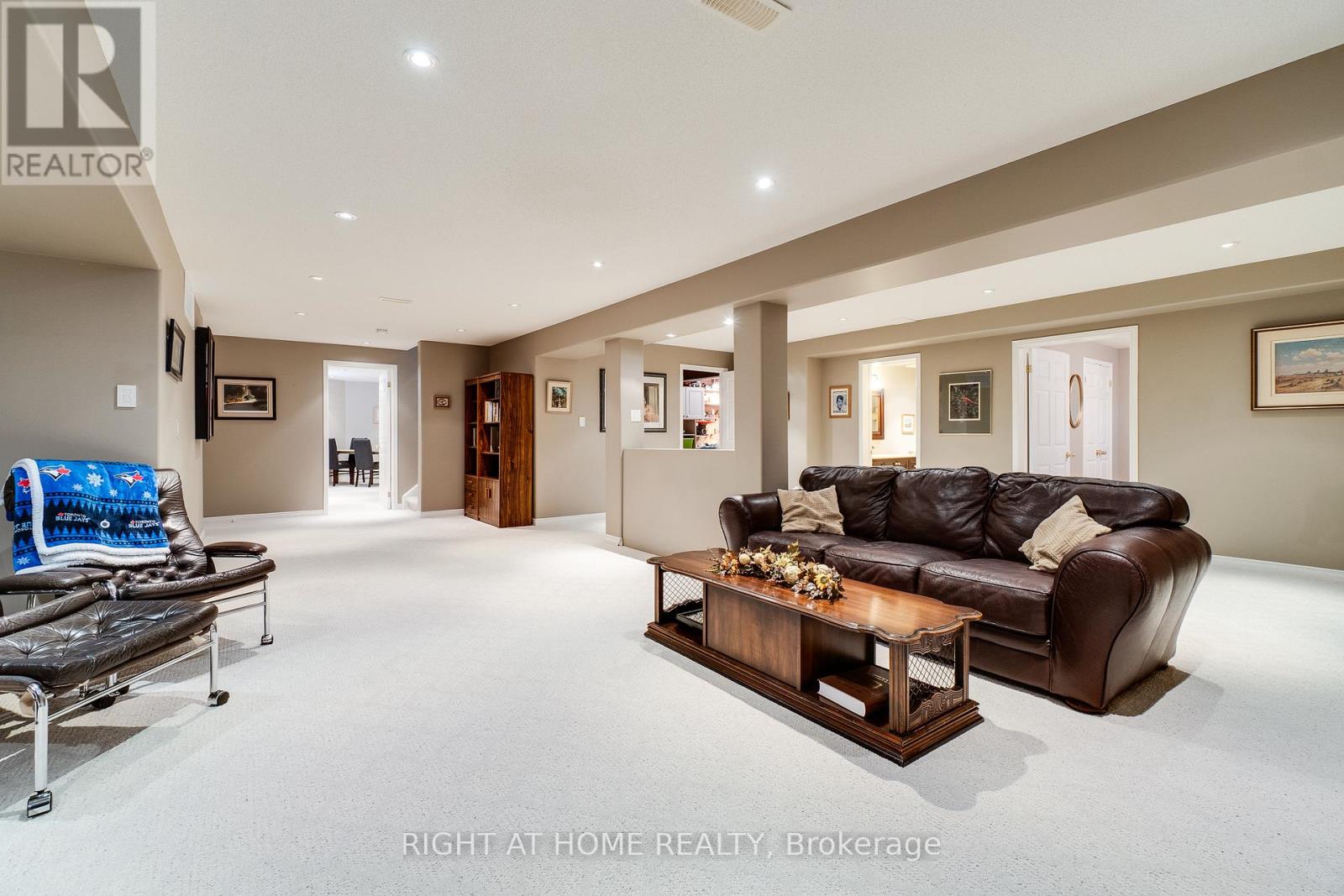 #15 4280 TAYWOOD DRIVE - 34