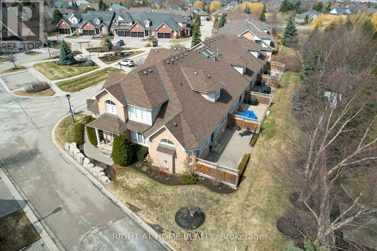 #15 4280 TAYWOOD DRIVE - 39