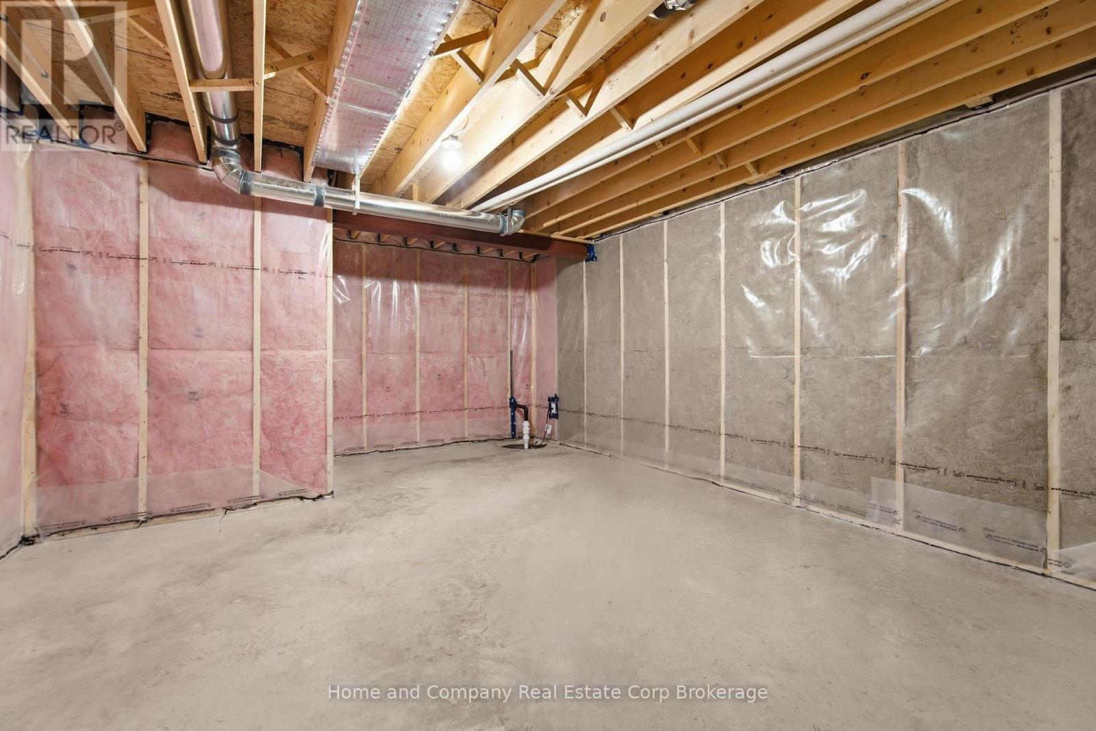 56 DEER RIDGE LANE - 33