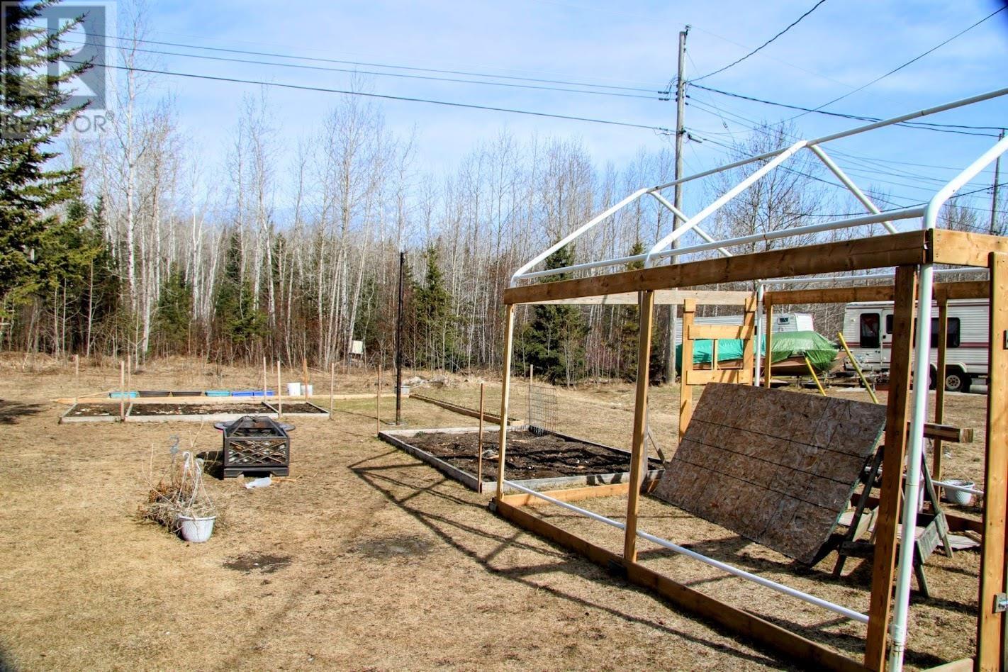 80 Matachewan RD - 40