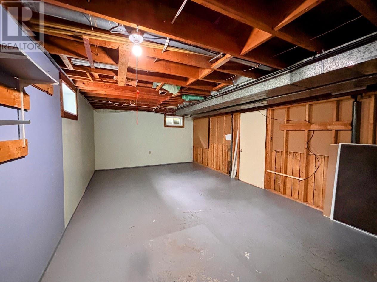 62 Redwing AVE - 23