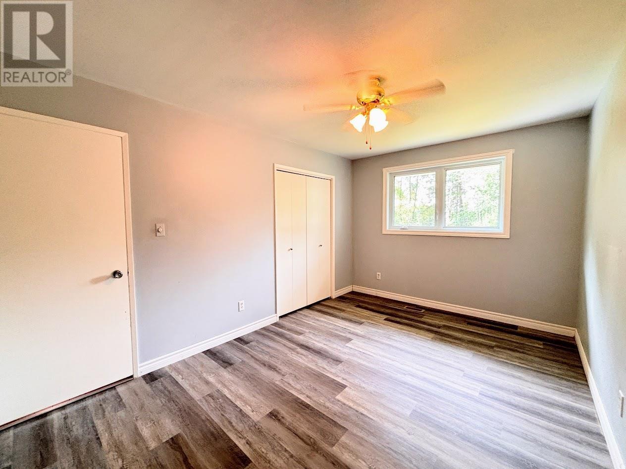 62 Redwing AVE - 8