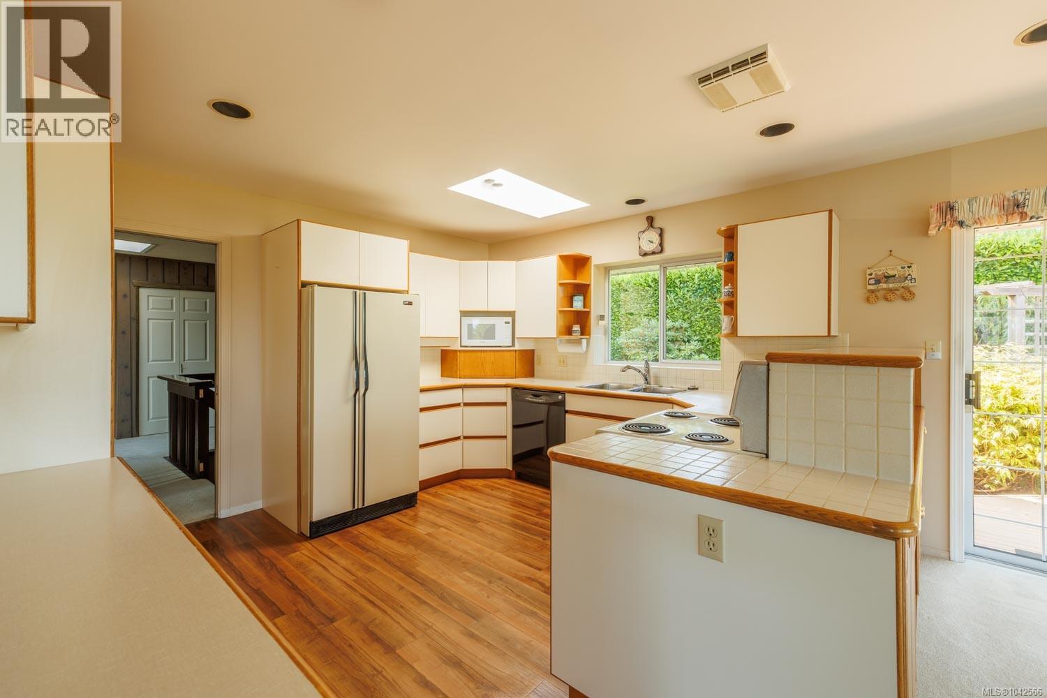 10502 Jocelyn Pl - 7