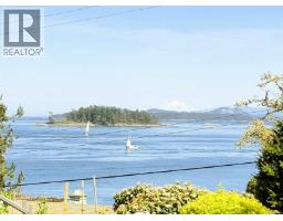 10502 Jocelyn Pl, Sidney, BC V8L2P5 Photo 49