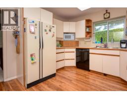 10502 Jocelyn Pl, Sidney, BC V8L2P5 Photo 30
