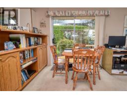 10502 Jocelyn Pl, Sidney, BC V8L2P5 Photo 28