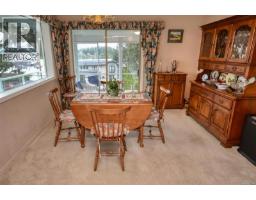 10502 Jocelyn Pl, Sidney, BC V8L2P5 Photo 26