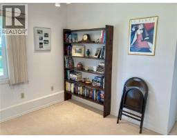 10502 Jocelyn Pl, Sidney, BC V8L2P5 Photo 61