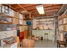 10502 Jocelyn Pl, Sidney, BC V8L2P5 Photo 40