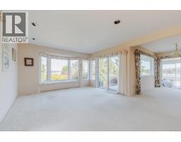 10502 Jocelyn Pl, Sidney, BC V8L2P5 Photo 74