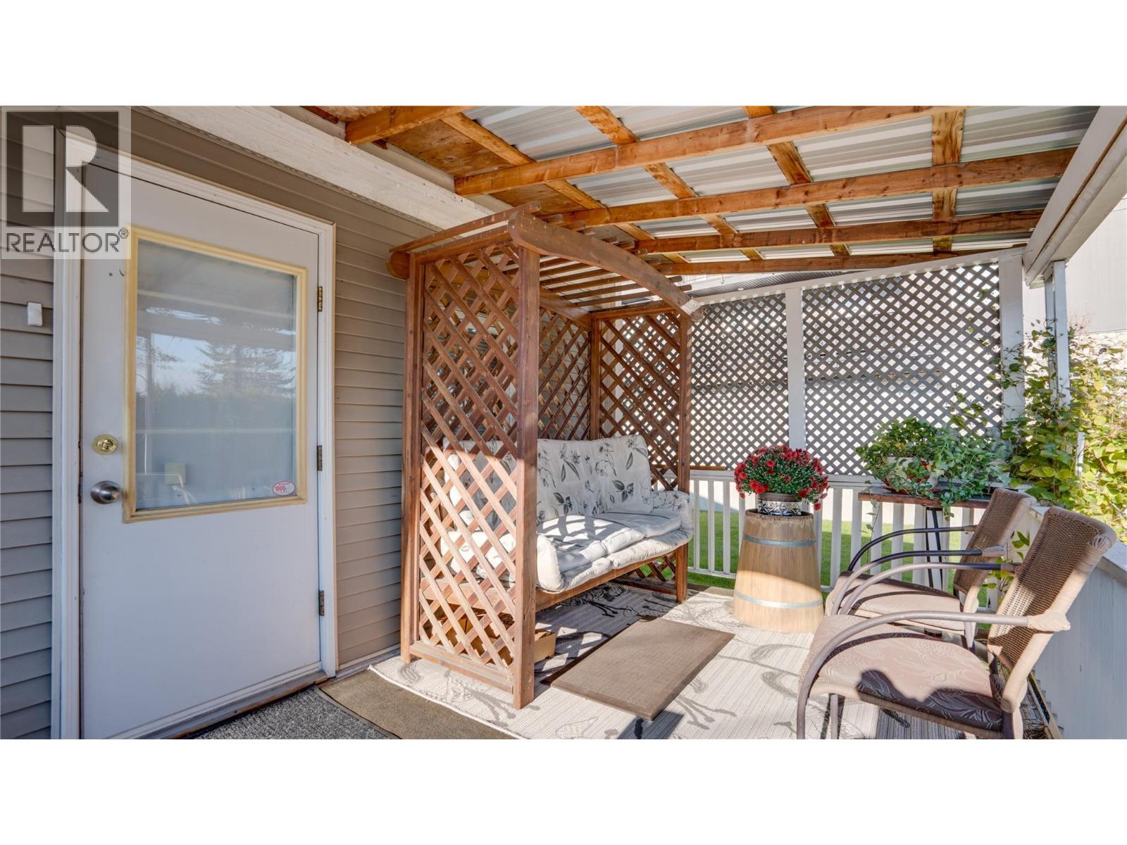 5595 27 Avenue - 15