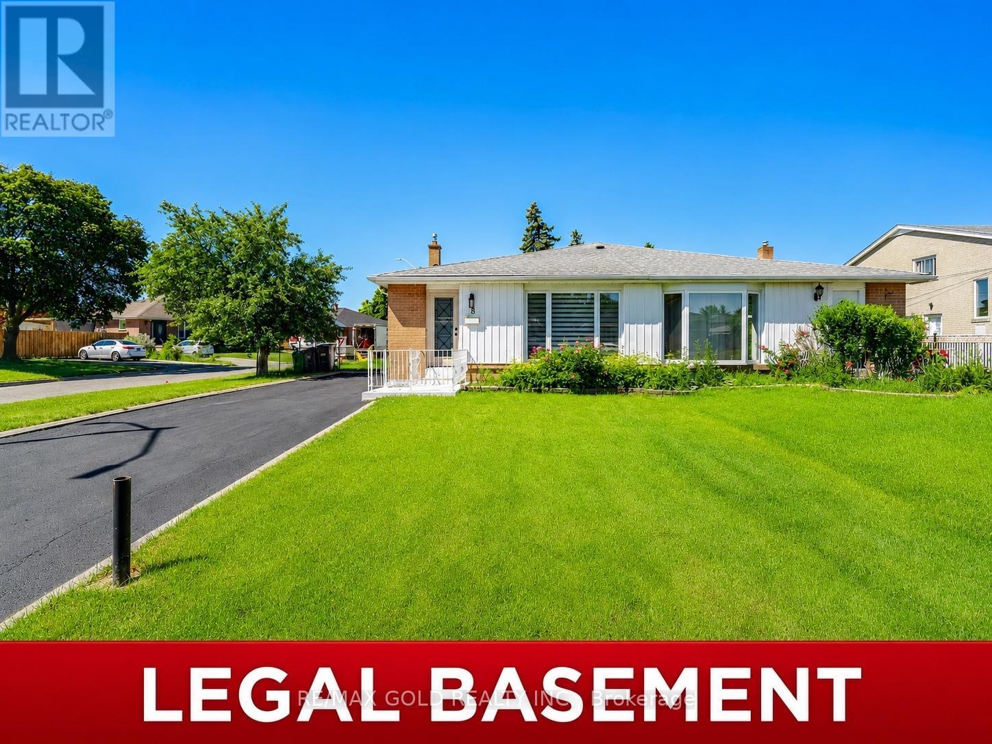8 ATHLONE AVENUE - 1