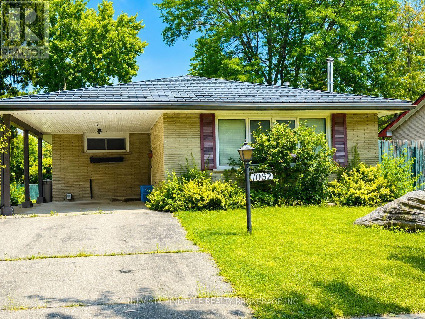 1062 APACHE ROAD - 1