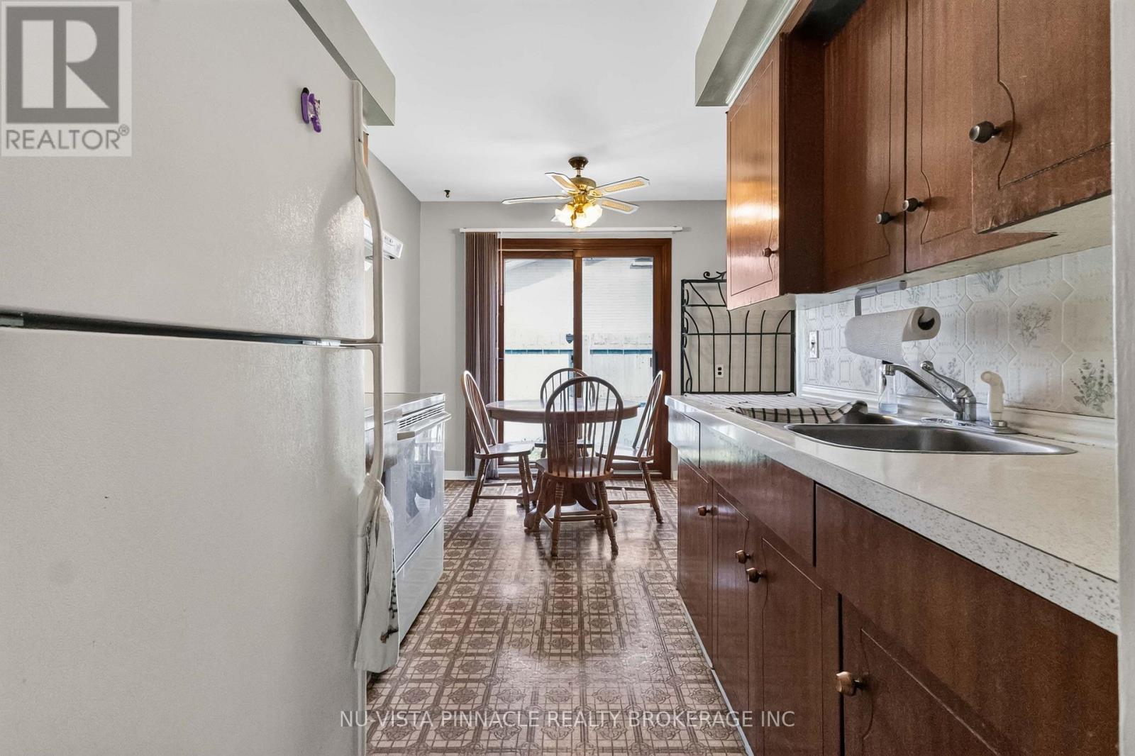 1062 APACHE ROAD - 12