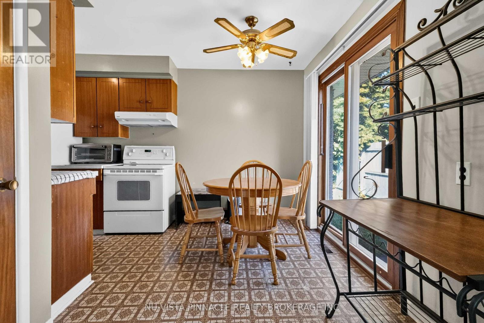 1062 APACHE ROAD - 9