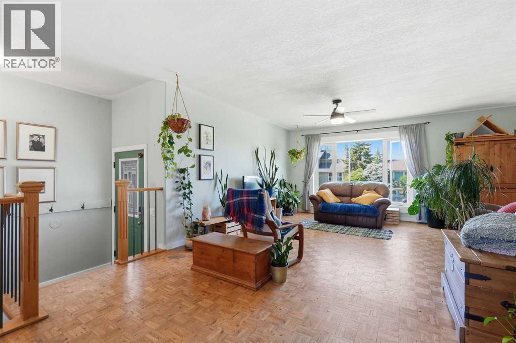420 Summerwood Place SE - 1