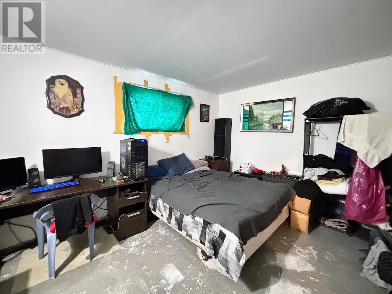 114 Spadoni ST - 23