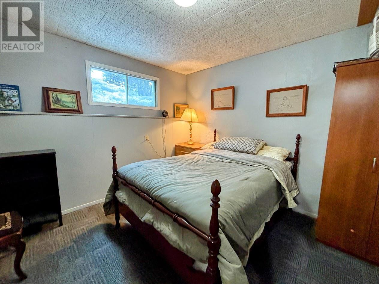14 Lloyd Irwin ST - 28