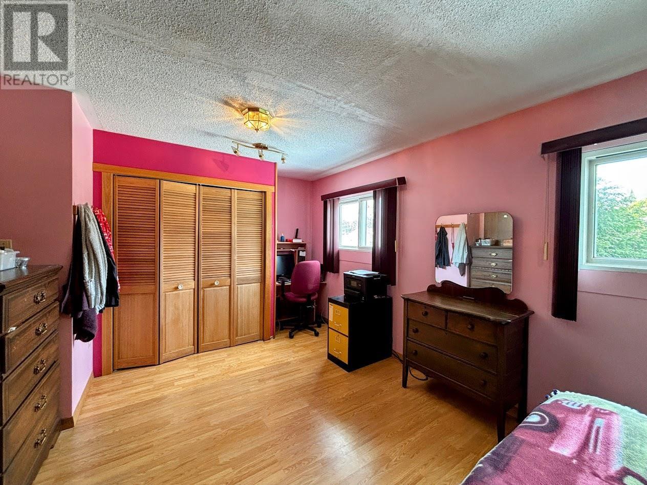 14 Lloyd Irwin ST - 19