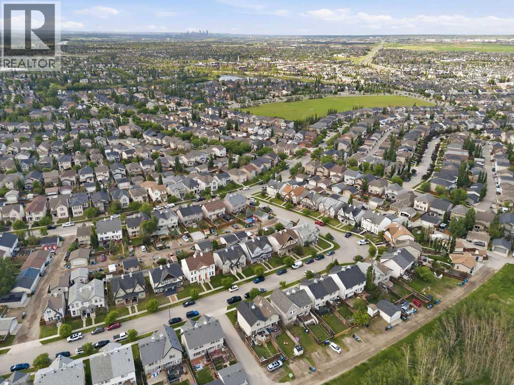 115 Elgin Meadows View SE - 32