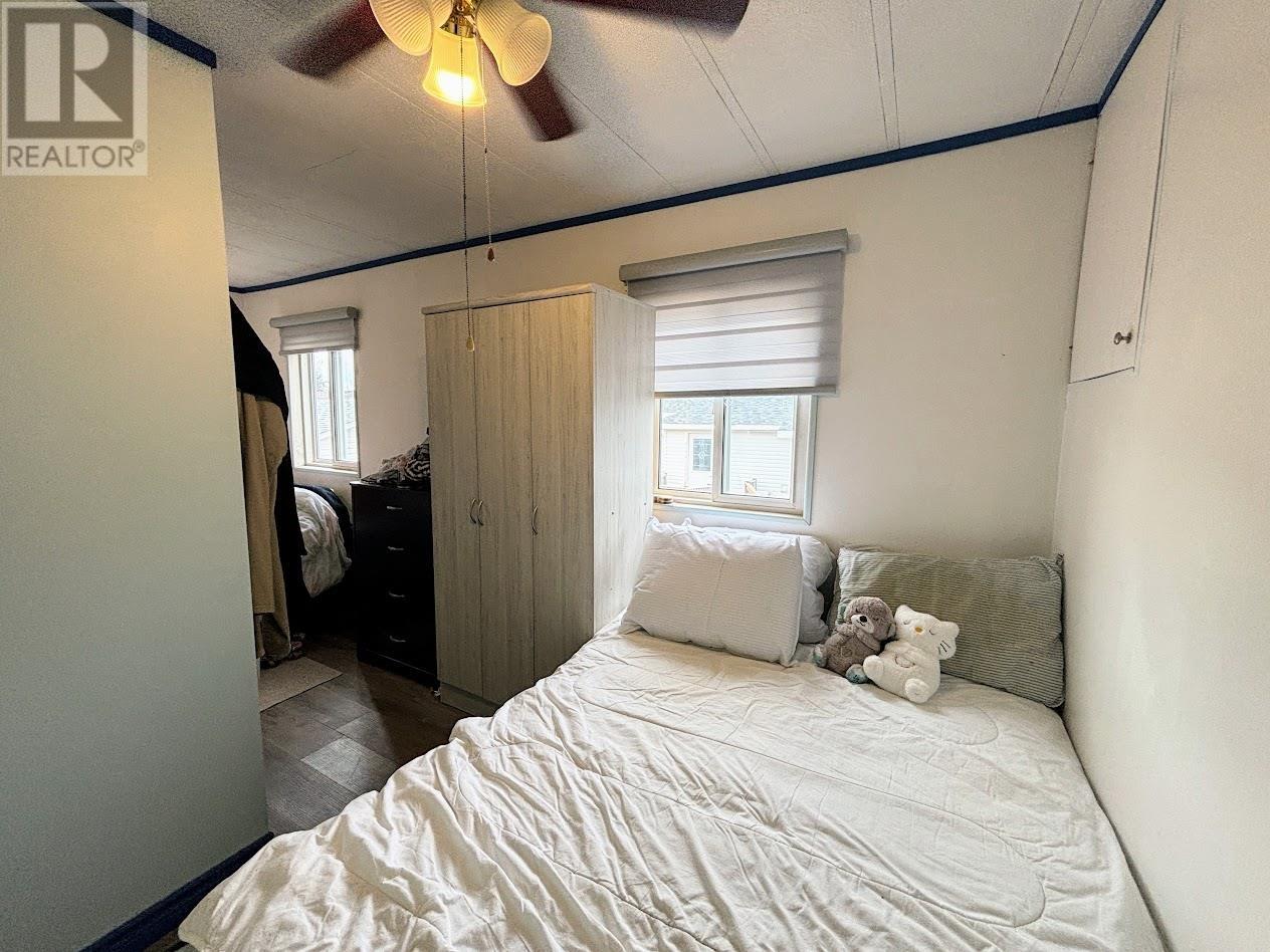 22 Jackson CRES - 10