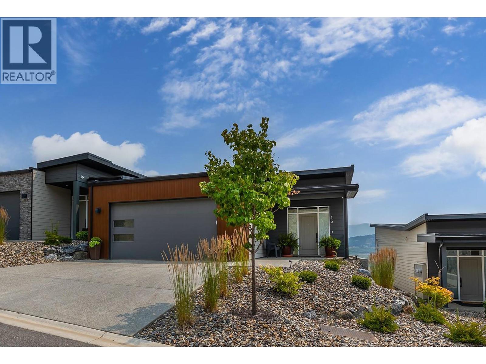 #15 7735 Okanagan Hills Boulevard - 1