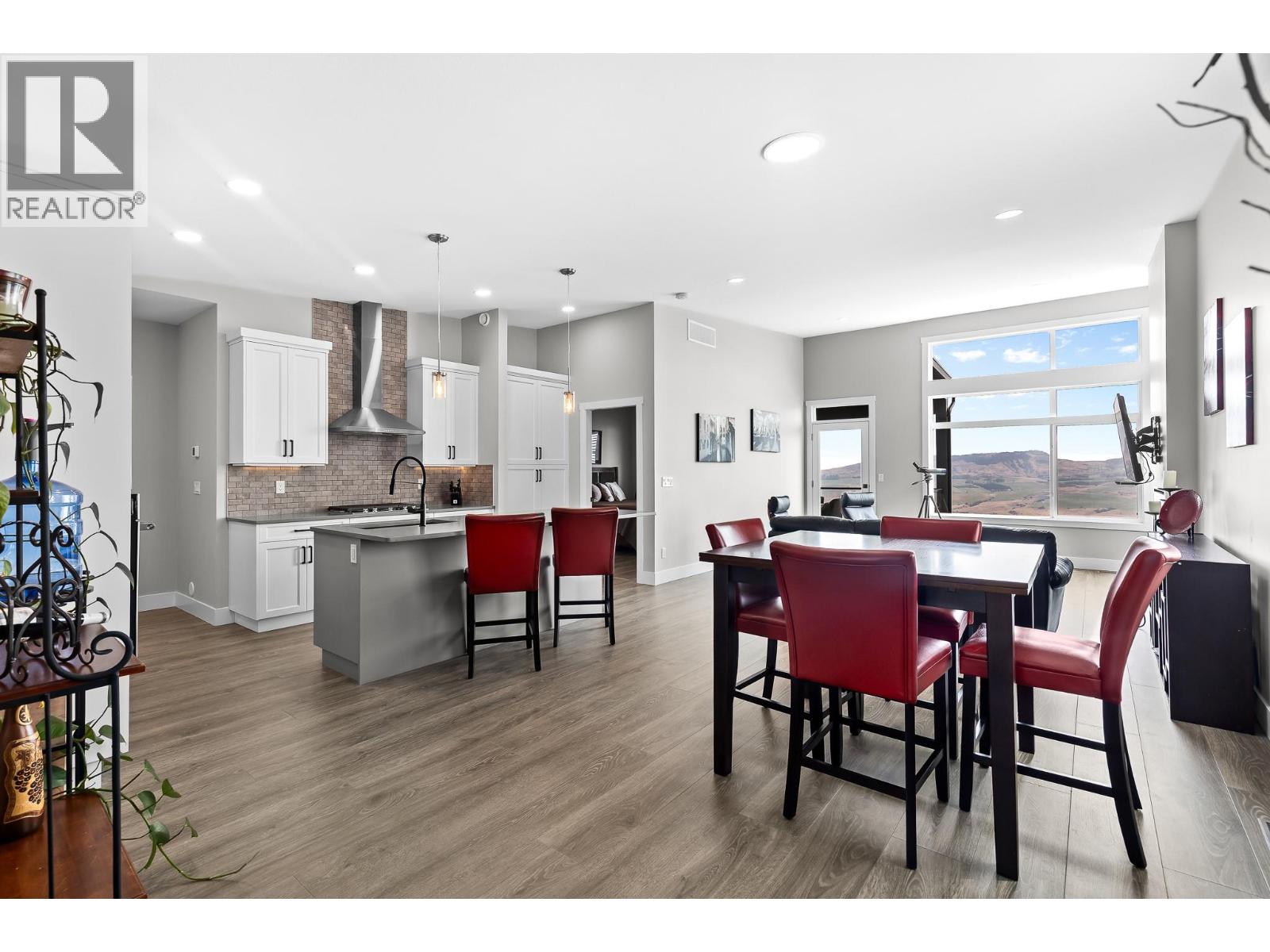 #15 7735 Okanagan Hills Boulevard - 11