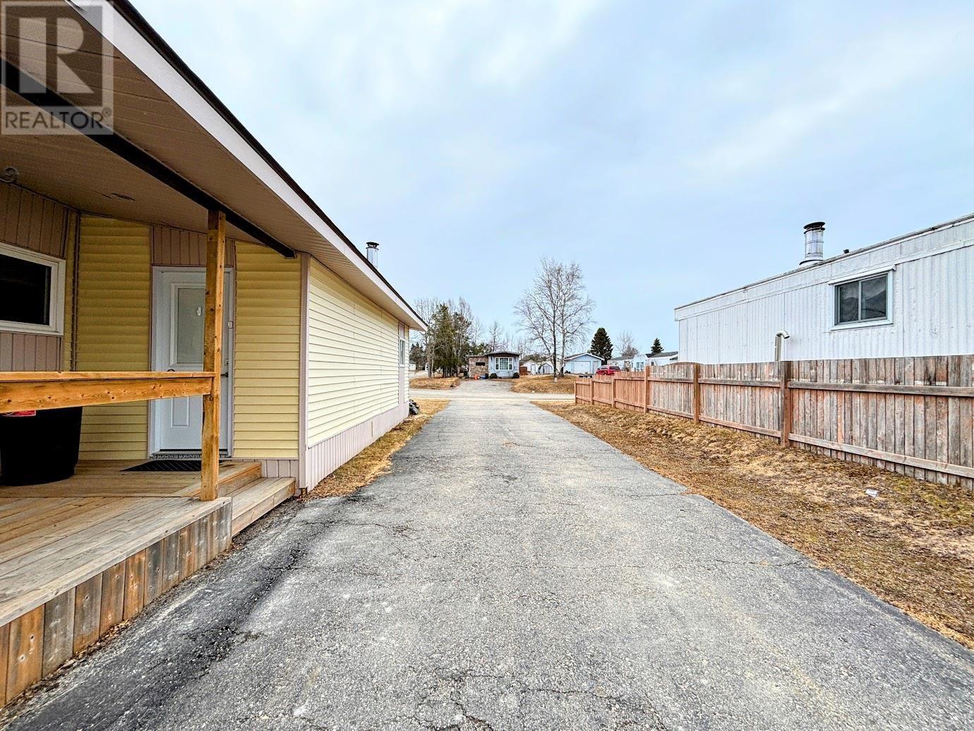 25 Coveney ST - 26