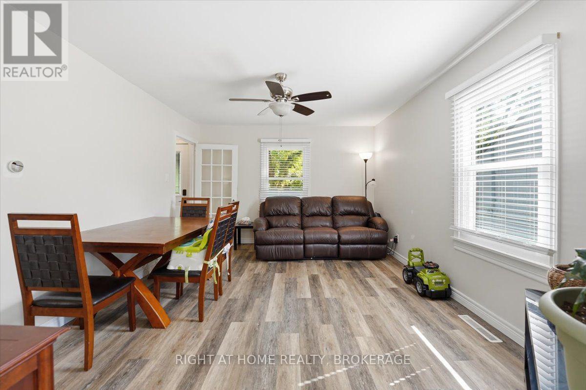 63 PLYMOUTH AVENUE - 10