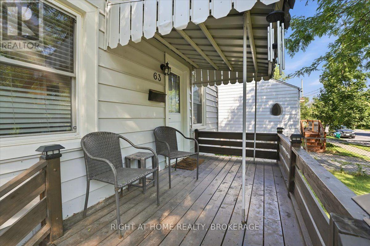 63 PLYMOUTH AVENUE - 6