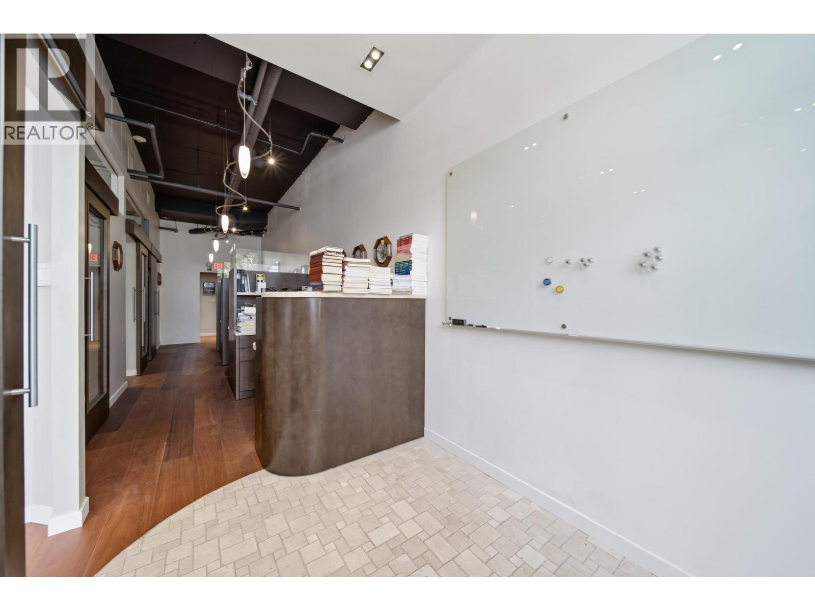 6392 BAY STREET, West Vancouver