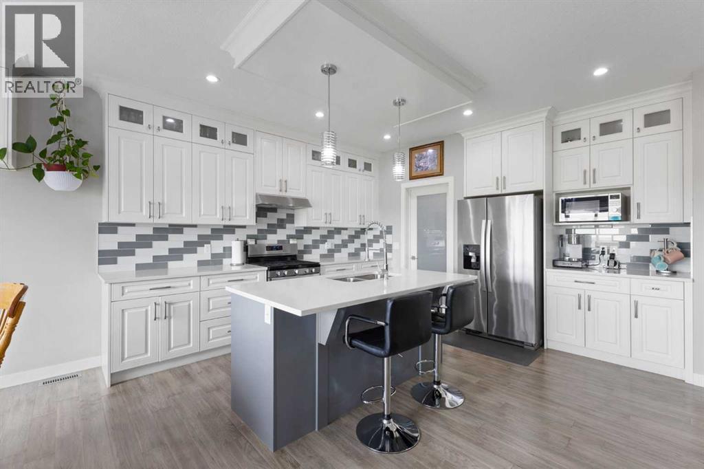 718 Hampshire Cove NE - 11