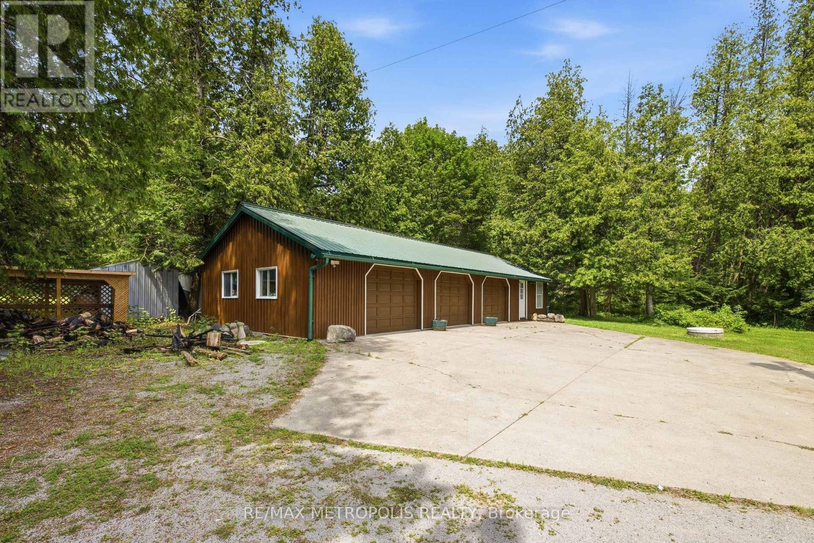 7535 LESKARD ROAD - Image 14