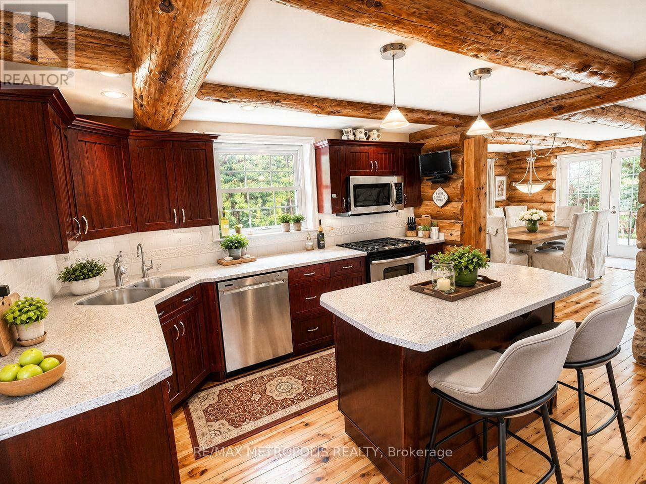 7535 LESKARD ROAD - Image 31