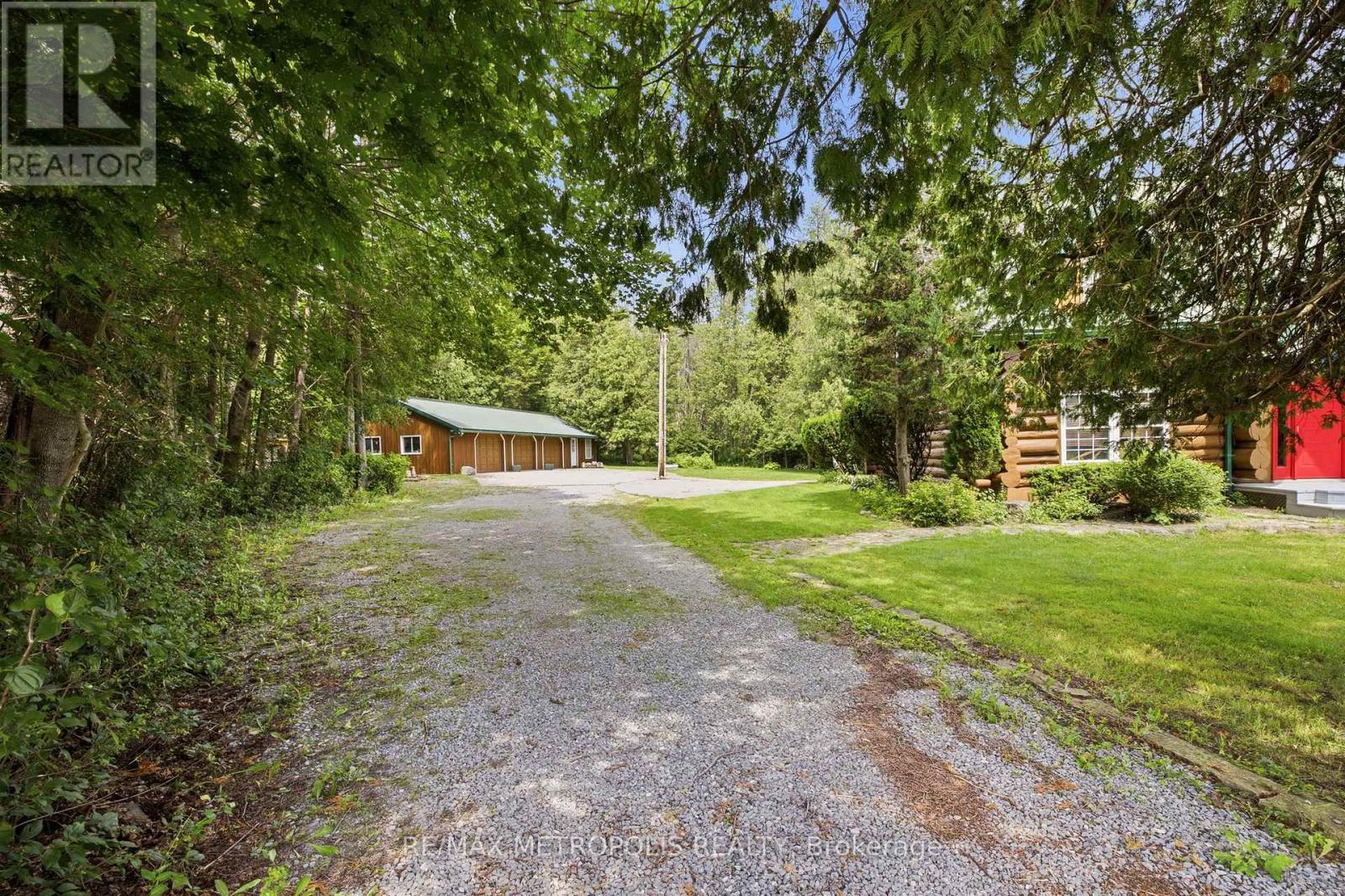 7535 LESKARD ROAD - Image 9