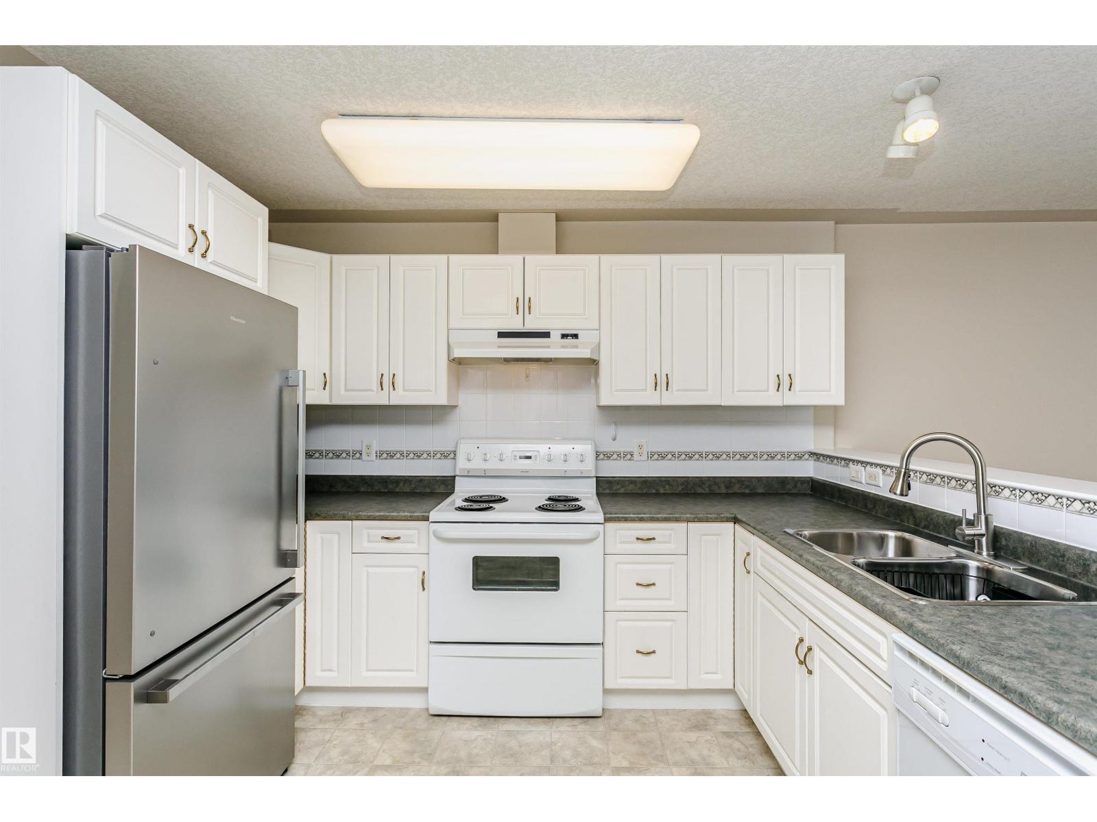 #413 237 YOUVILLE DR E NW - 15