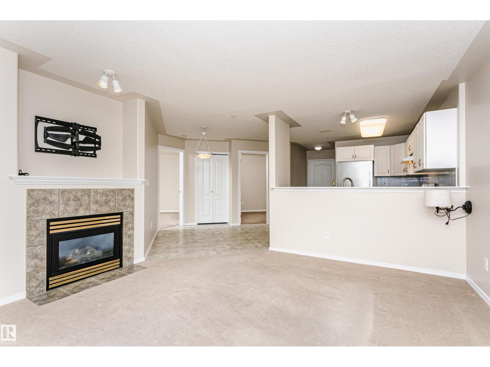 #413 237 YOUVILLE DR E NW - 22
